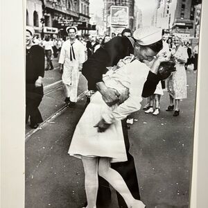 Iconic Black and White Sailor Kiss Photo